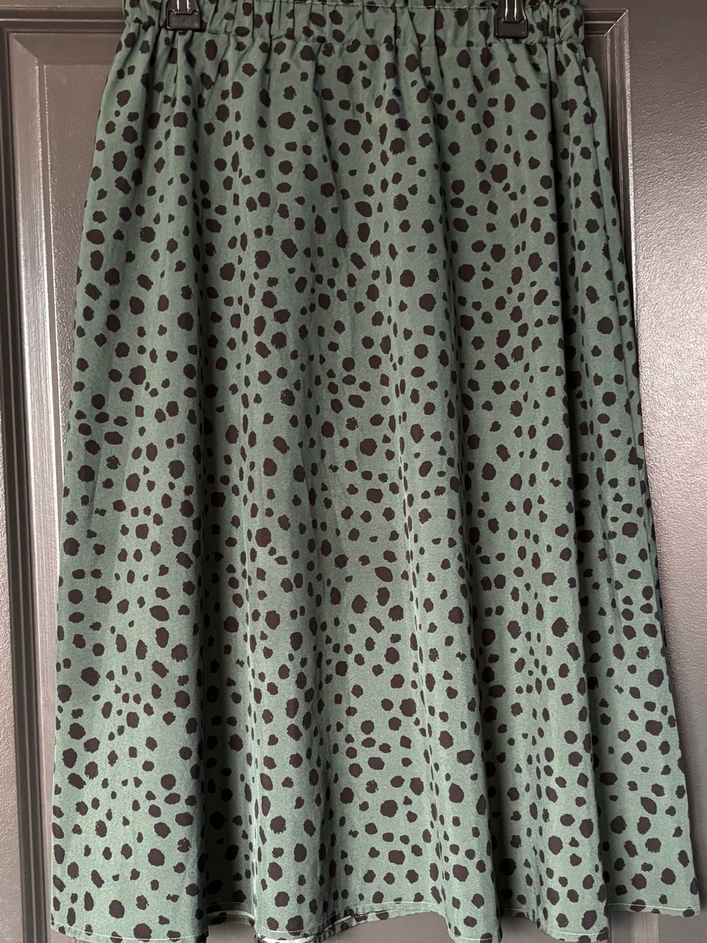 SHEIN Green Midi Skirt with Black Spot Print